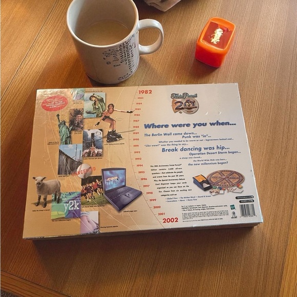 New Trivial Pursuit 20th Anniversary Edition Board Game Covering Years 1982-2002 - Picture 2 of 11